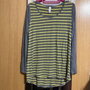LuLaRoe long sleeve grey with yellow striped tunic size Medium bumblebee vibes